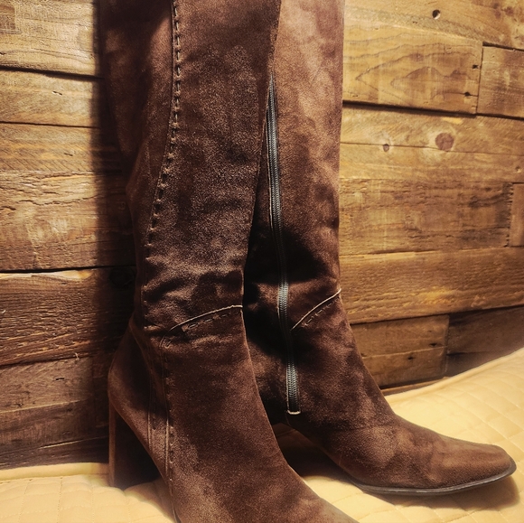 Enzo Angiolini Brown Suede Knee-High Boots - Picture 10 of 11